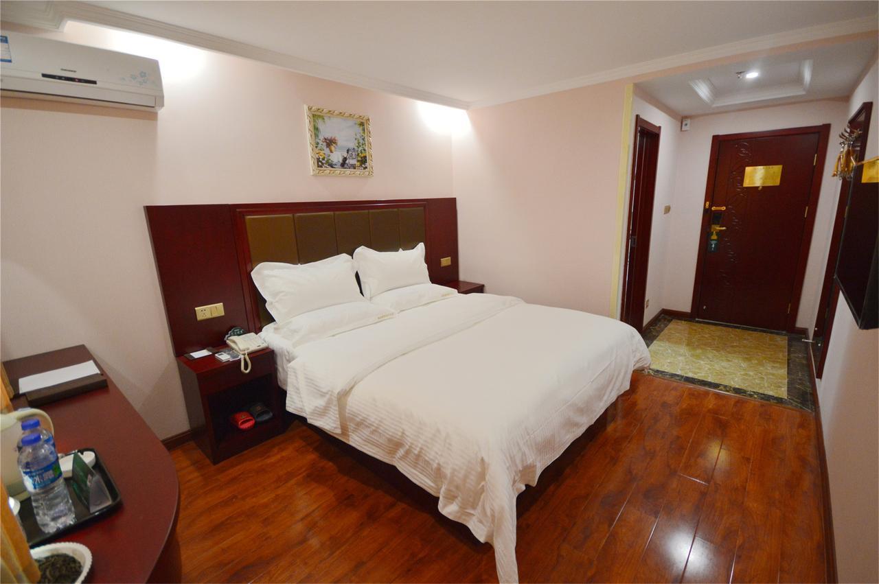 Greentree Alliance Guangxi Hezhou Babu District Lingfeng Square Hotel Εξωτερικό φωτογραφία